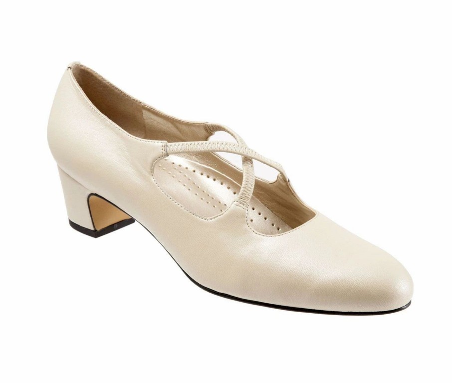 Pumps * | Buy Women'S Trotters Jamie Pumps White Pearl