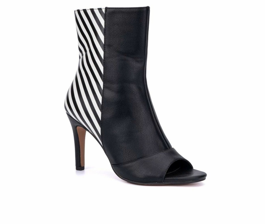 Ankle Boots And Booties * | Best Pirce Women'S New York And Company Nola Peep Toe Heeled Bootie Black/White